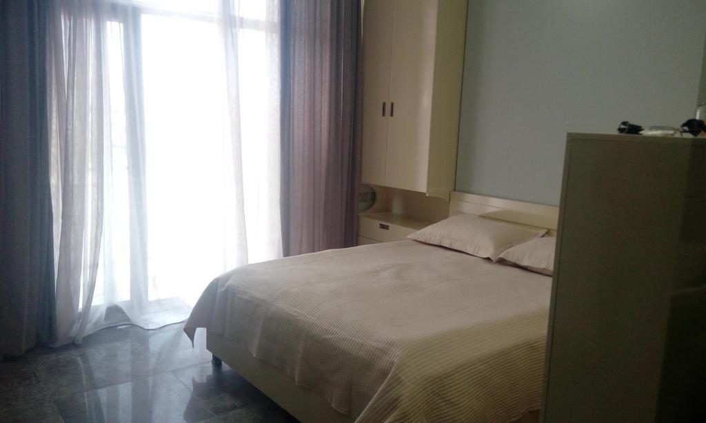 Apartament Gia باتومي المظهر الخارجي الصورة
