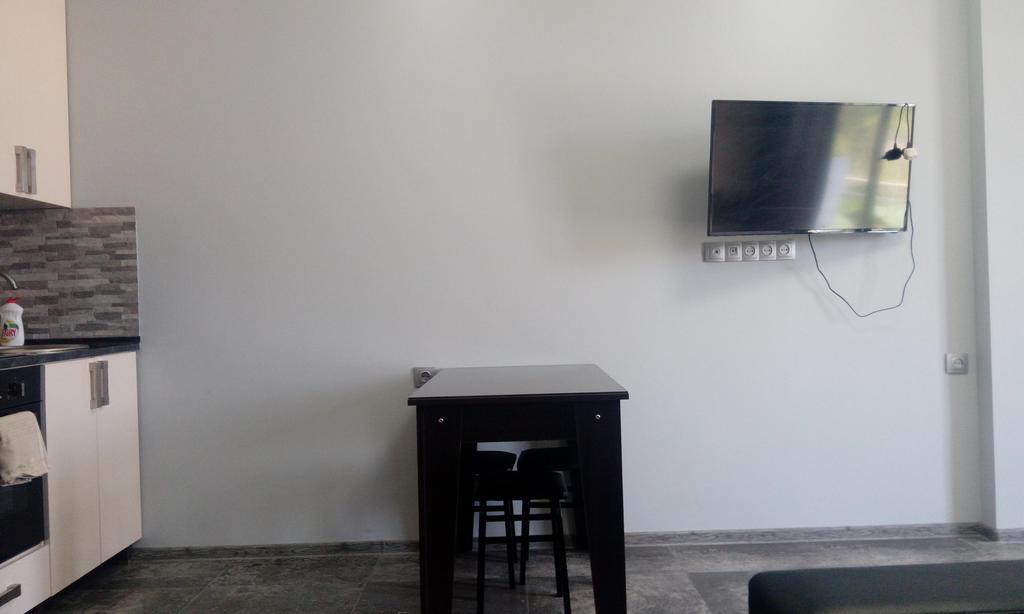 Apartament Gia باتومي المظهر الخارجي الصورة