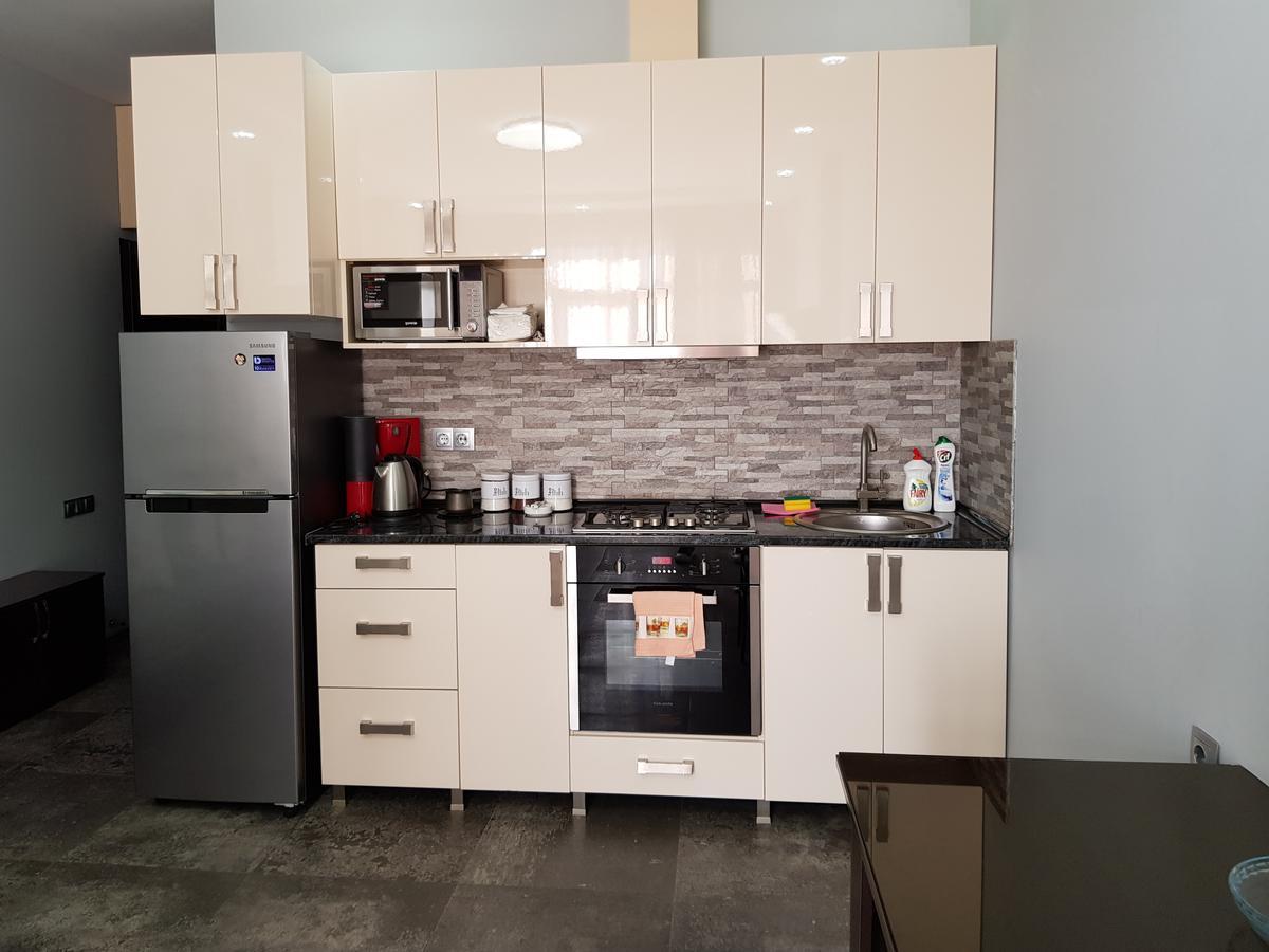 Apartament Gia باتومي المظهر الخارجي الصورة