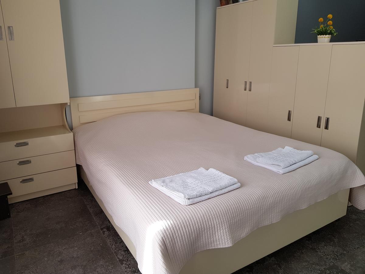 Apartament Gia باتومي المظهر الخارجي الصورة