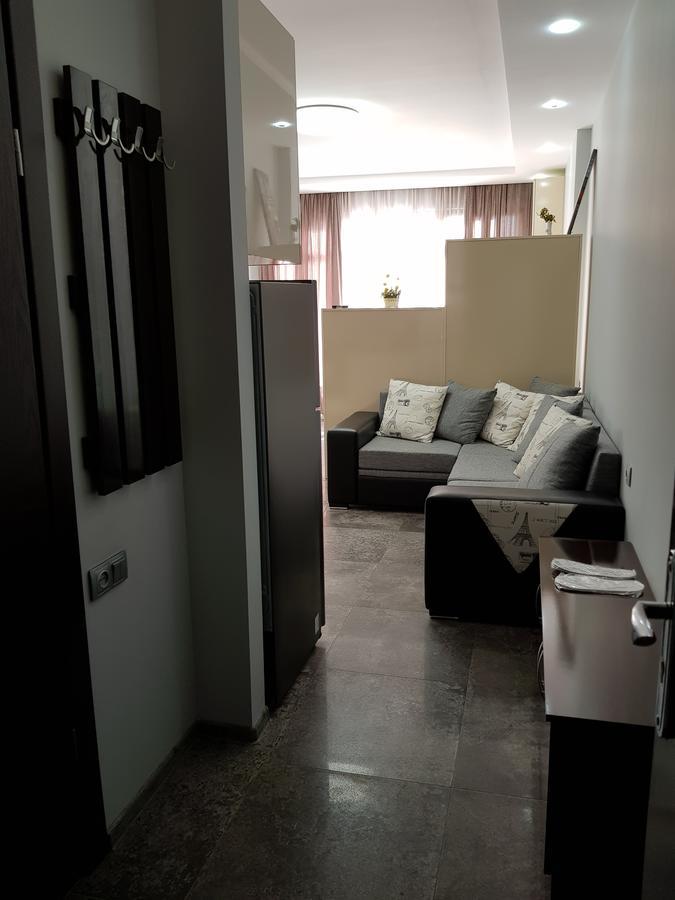 Apartament Gia باتومي المظهر الخارجي الصورة