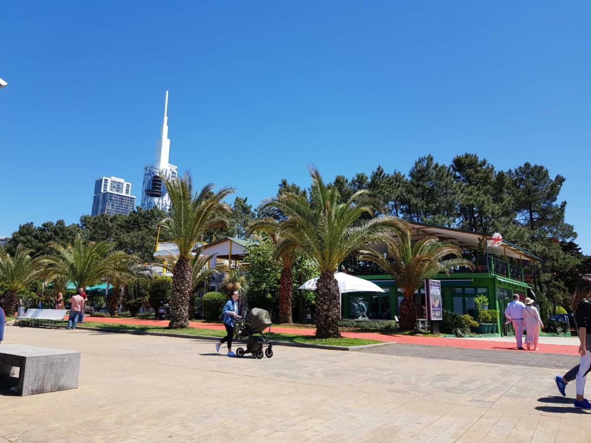 Apartament Gia باتومي المظهر الخارجي الصورة